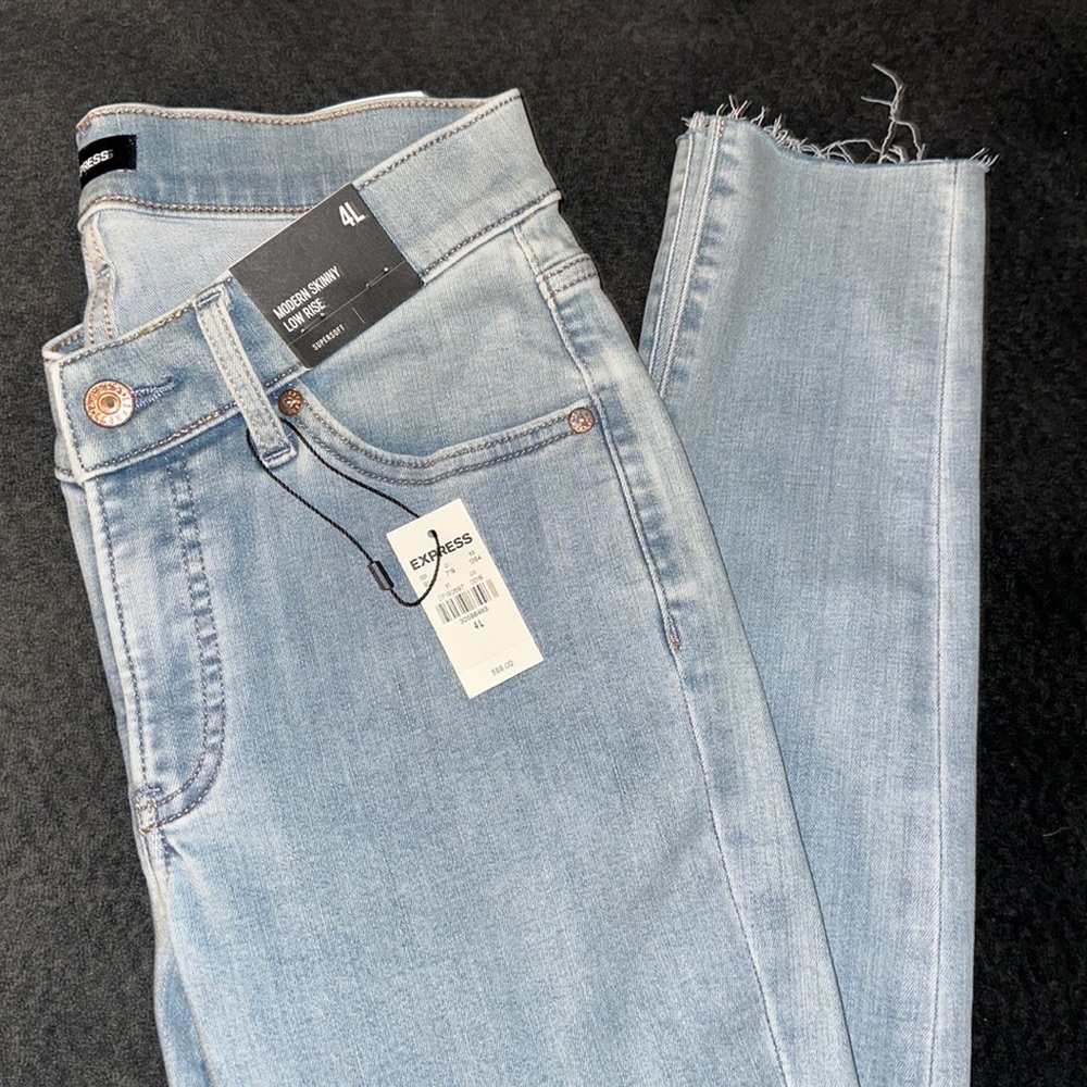 New express jeans size 4 long - Picture 4 of 17